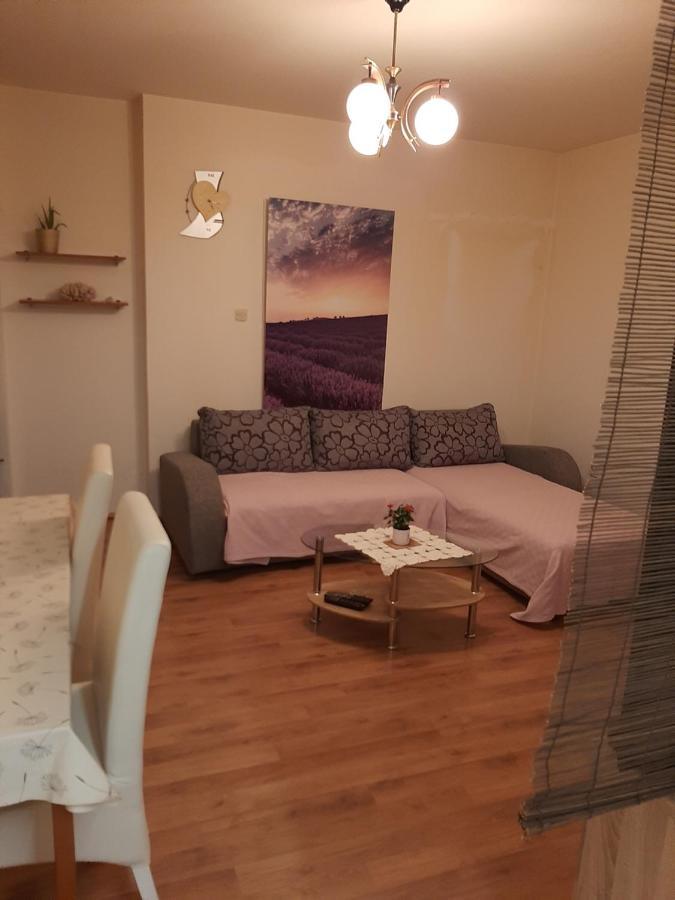 Apartment Mia โรวีน ภายนอก รูปภาพ