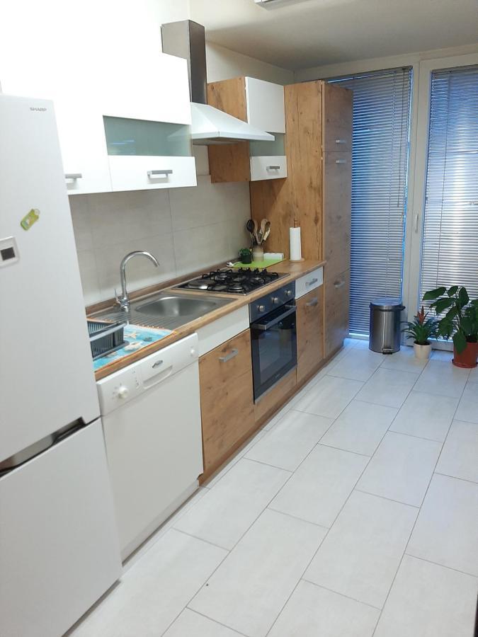 Apartment Mia โรวีน ภายนอก รูปภาพ